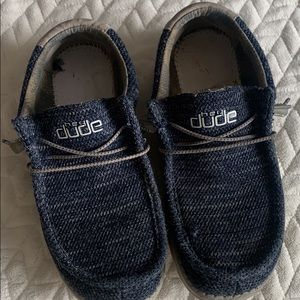 Mens size 9 Hey Dudes